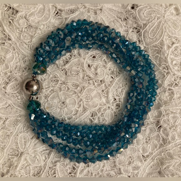 MAGNETIC CLASP Bracelet 5 Strands Dk TURQUOISE AB Austrian Crystals 7 1/2” NWT - Picture 7 of 14